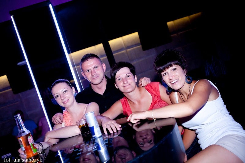 03.08 Millon Club