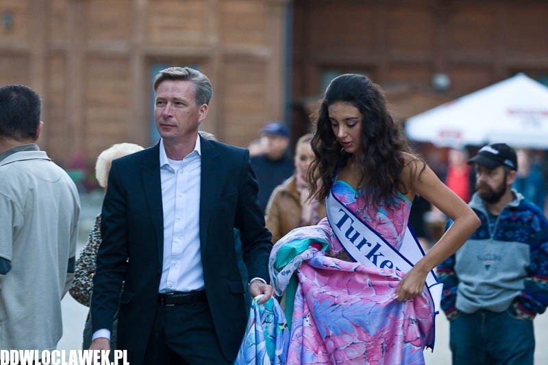 Miss Supranational 2012, część 1