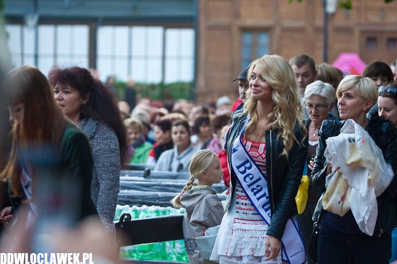Miss Supranational 2012, część 1