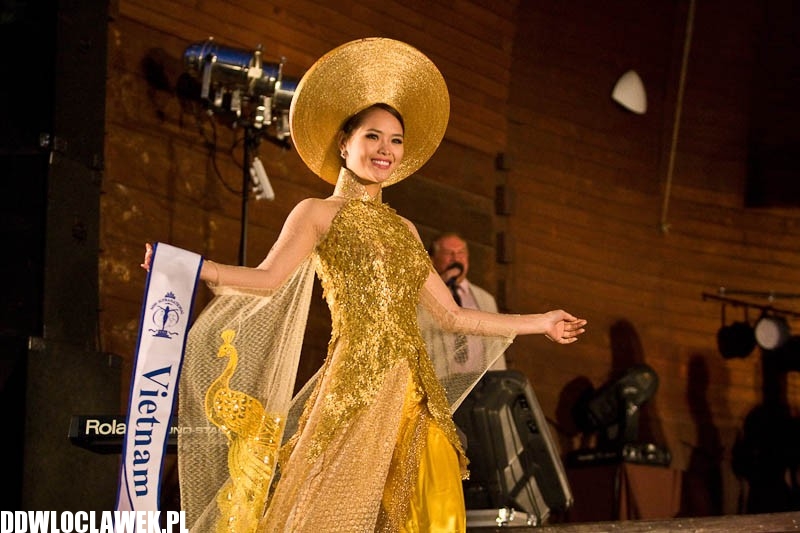 Miss Supranational 2012, część 1