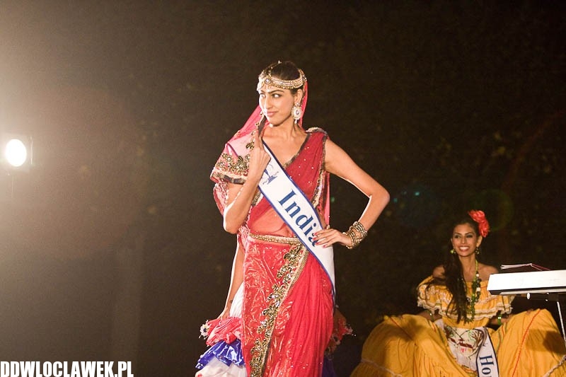Miss Supranational 2012, część 2