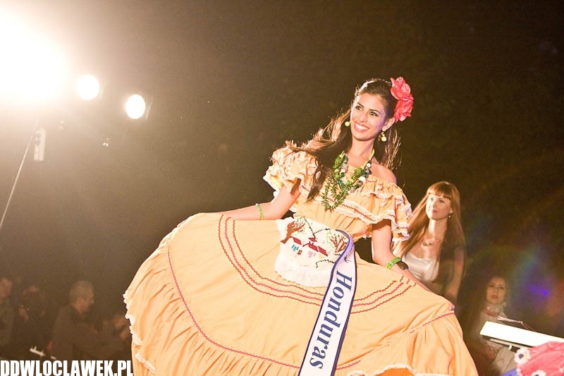 Miss Supranational 2012, część 2