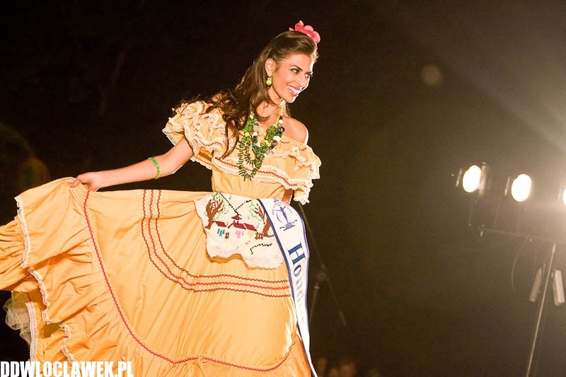 Miss Supranational 2012, część 2