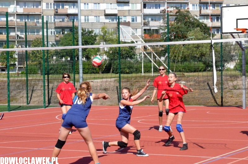 Volleymania trwa. Młodzi siatkarze walczą o awans do finału