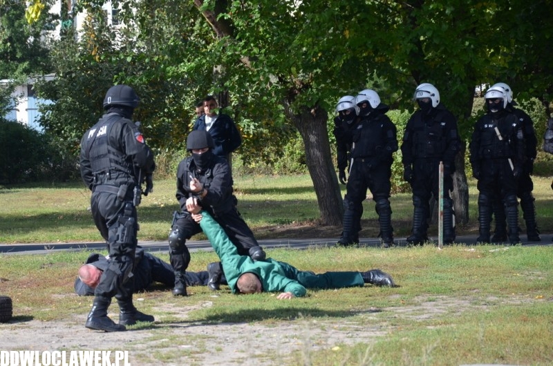 Zamieszki w Mielęcinie, zobacz akcję policji