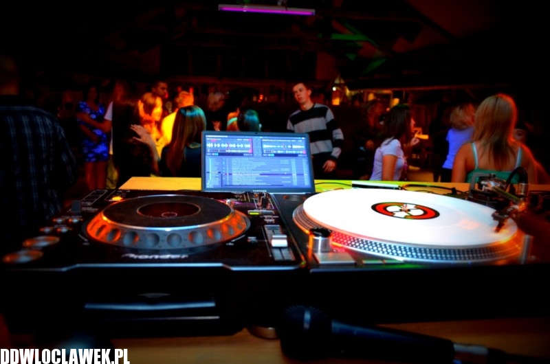 22.09 Klub Piekarnia