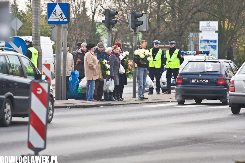 1 listopada na Cmentarzu Komunalnym we Włocławku