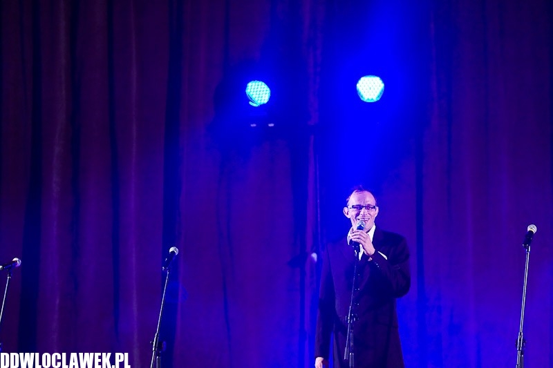Kabaret pod Wyrwigroszem w Hali OSiR