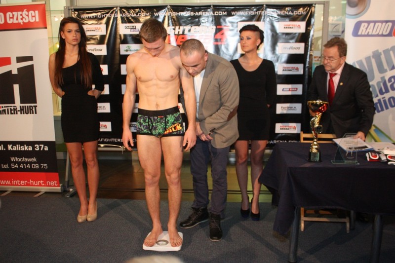 Oficjalne ważenie zawodników przed galą MMA Fighters Arena 4 Atak