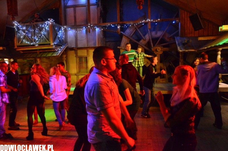 21.12 Klub Piekarnia