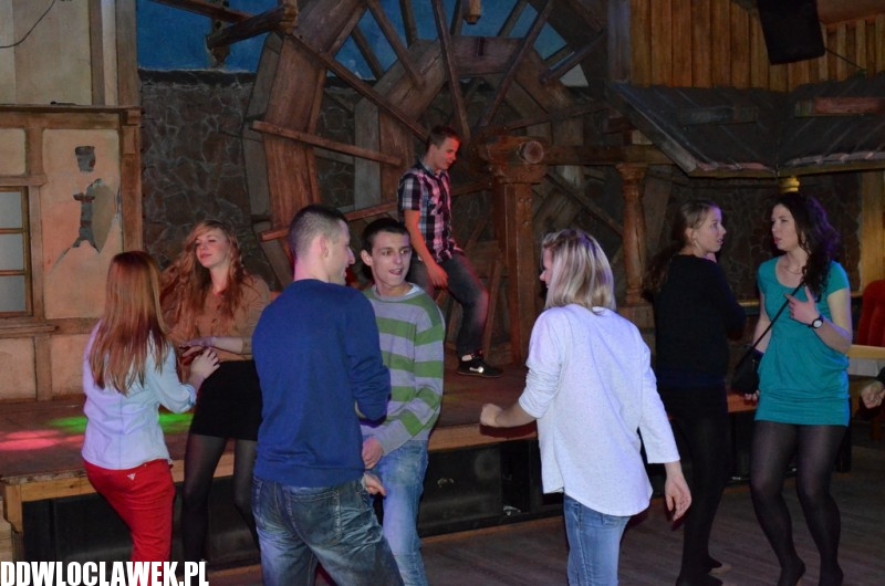 21.12 Klub Piekarnia