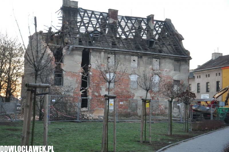 Koniec z objazdami! Budynek przy Stodólnej 80 przestał istnieć...