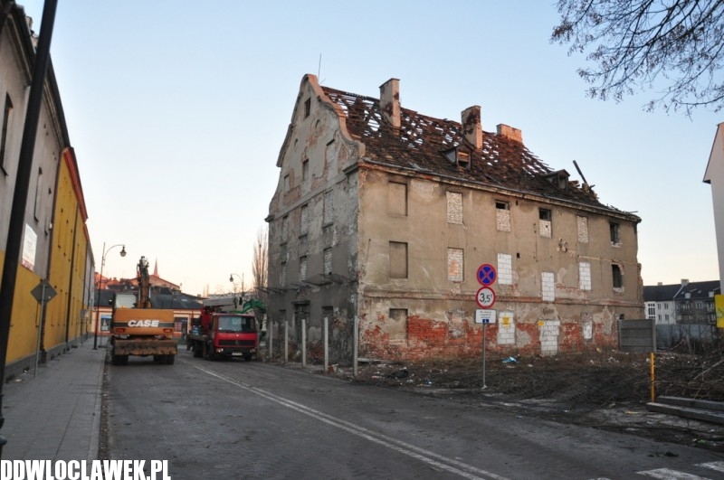 Koniec z objazdami! Budynek przy Stodólnej 80 przestał istnieć...