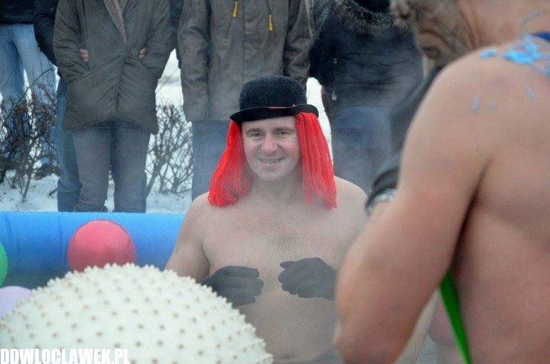 Zobacz bo nie uwierzysz! Zrobili to na mrozie...