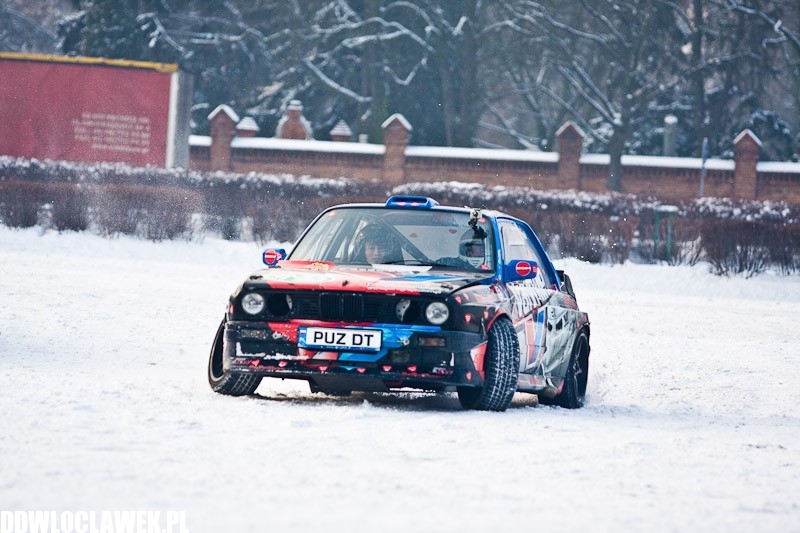 WOŚP. Drifterzy dali czadu pod Halą Mistrzów!