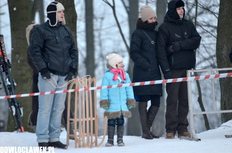 Fotel bujany, paleta i łózko! Zobacz, na czym zjeżdżali włocławianie