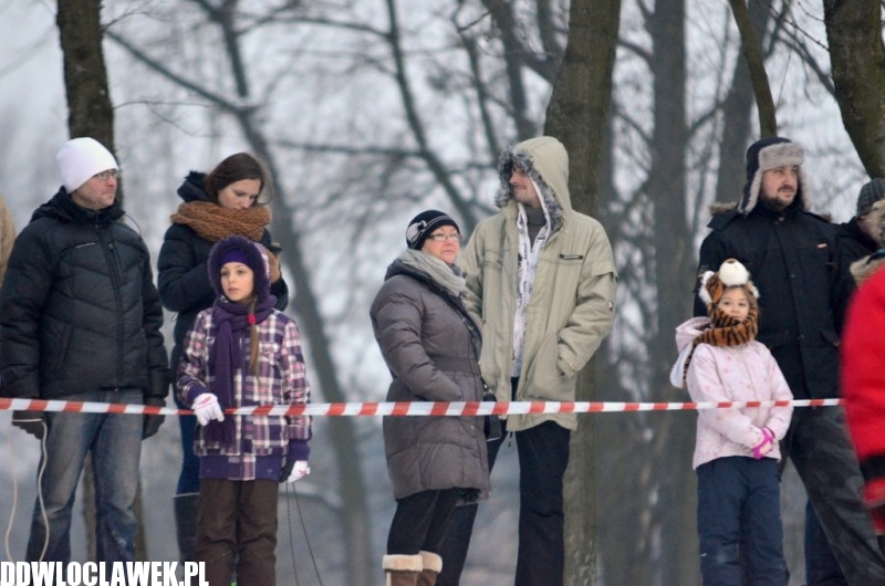 Fotel bujany, paleta i łózko! Zobacz, na czym zjeżdżali włocławianie