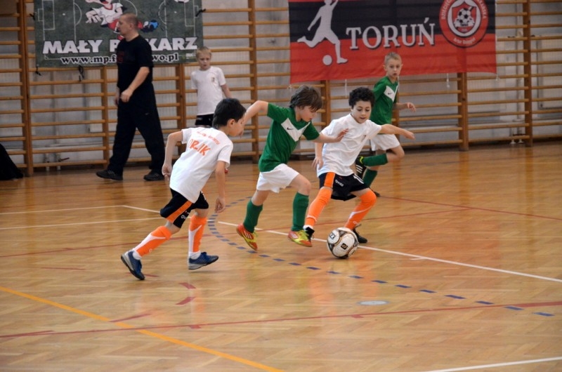 Turniej piłkarski Dwunastka Cup