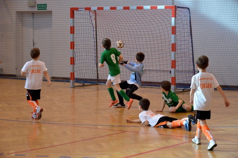 Turniej piłkarski Dwunastka Cup