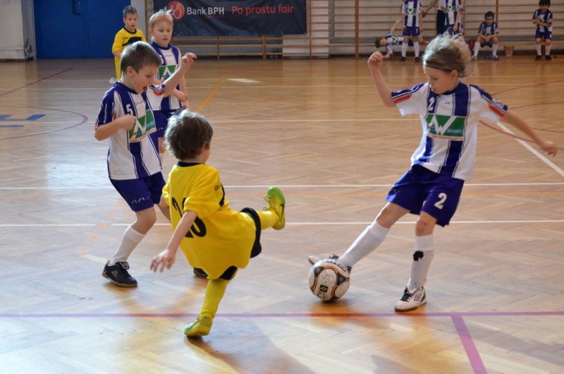 Turniej piłkarski Dwunastka Cup
