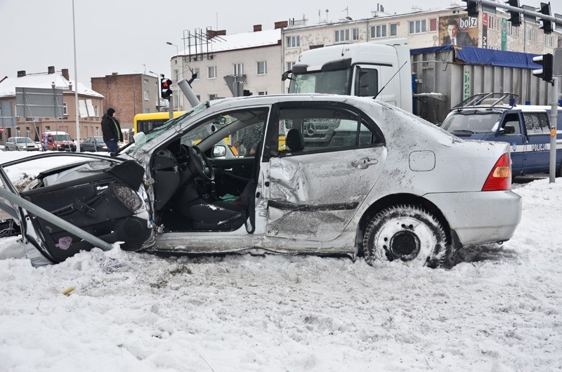 Groźny wypadek przy ul. Okrzei