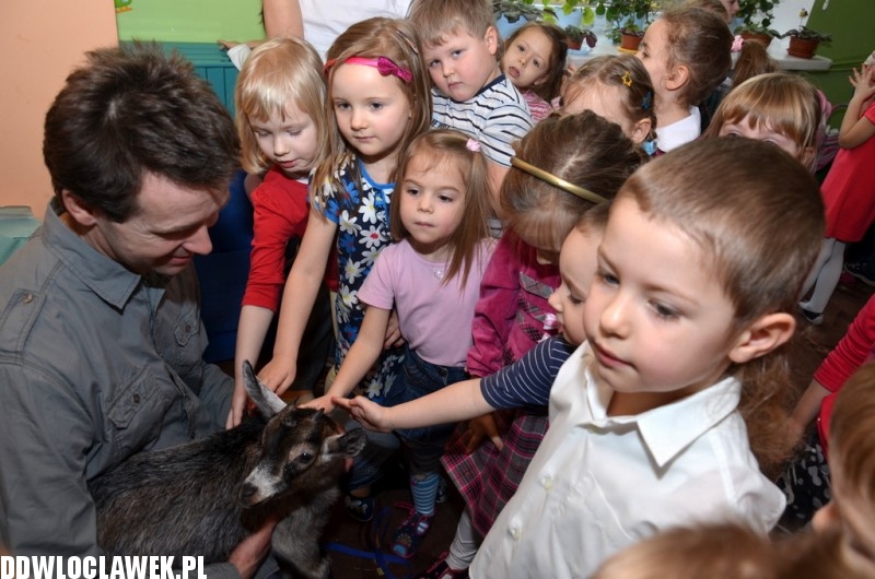 Nie zgadniesz z kim bawiły się przedszkolaki