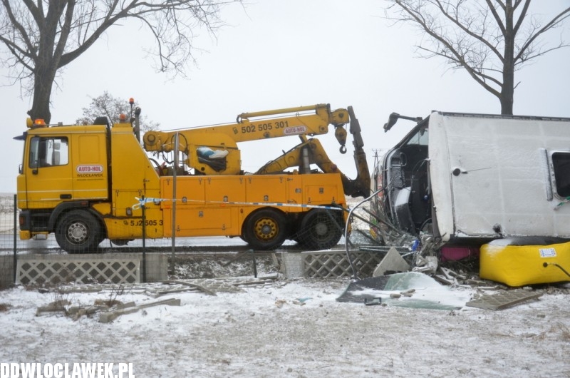 Tragiczny wypadek autokaru pod Włocławkiem