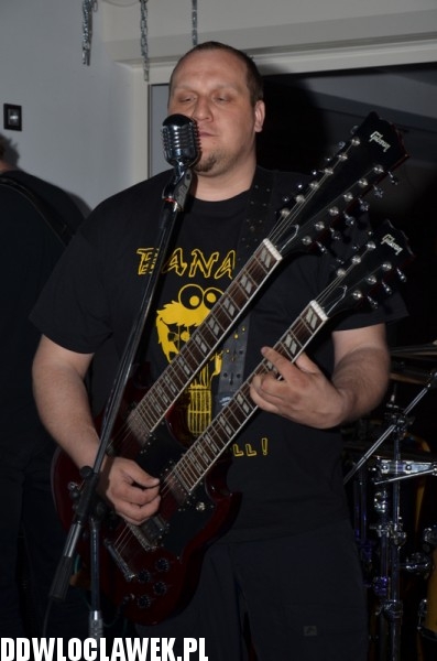 Koncert zespołu rockowego Banau w Garage Hotel