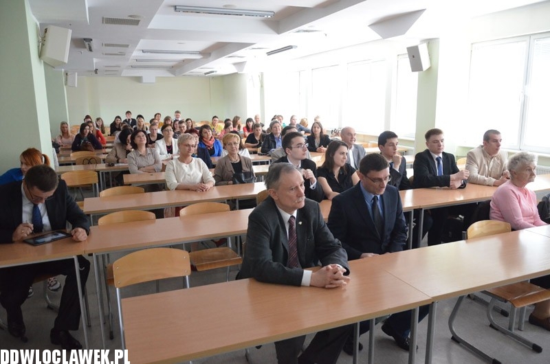 Wykład Józefa Oleksego we włocławskiej PWSZ