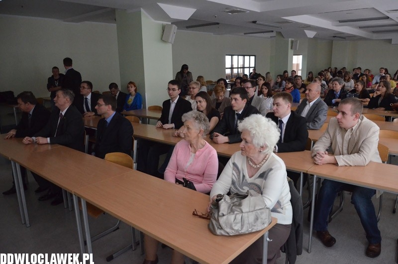 Wykład Józefa Oleksego we włocławskiej PWSZ