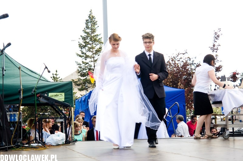 Dni Włocławka 2013: pokaz sukien ślubnych i nie tylko