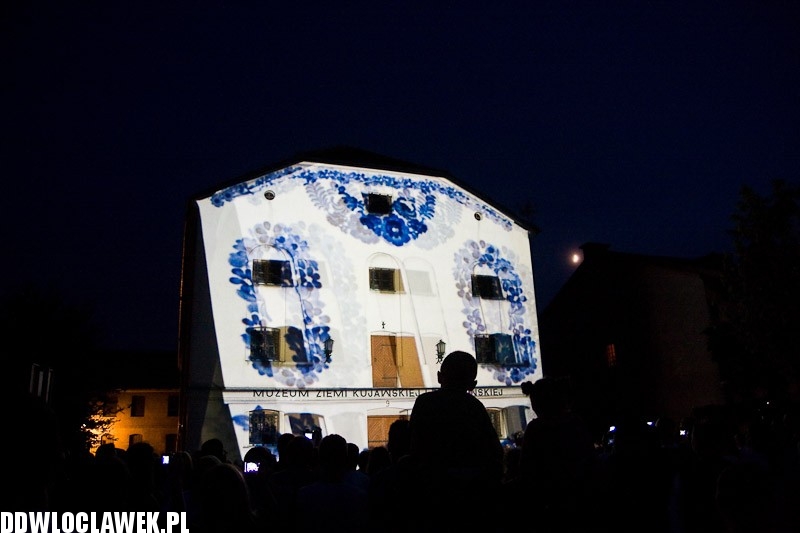 Dni Włocławka 2013: pokaz mappingu 3D na bulwarach