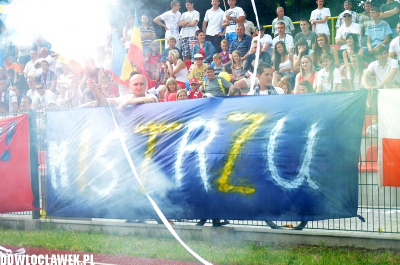 Oprawa spotkania GKS-u Łokietek z LTP Lubanie