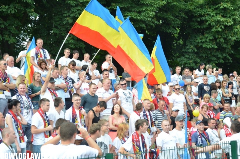 Oprawa spotkania GKS-u Łokietek z LTP Lubanie