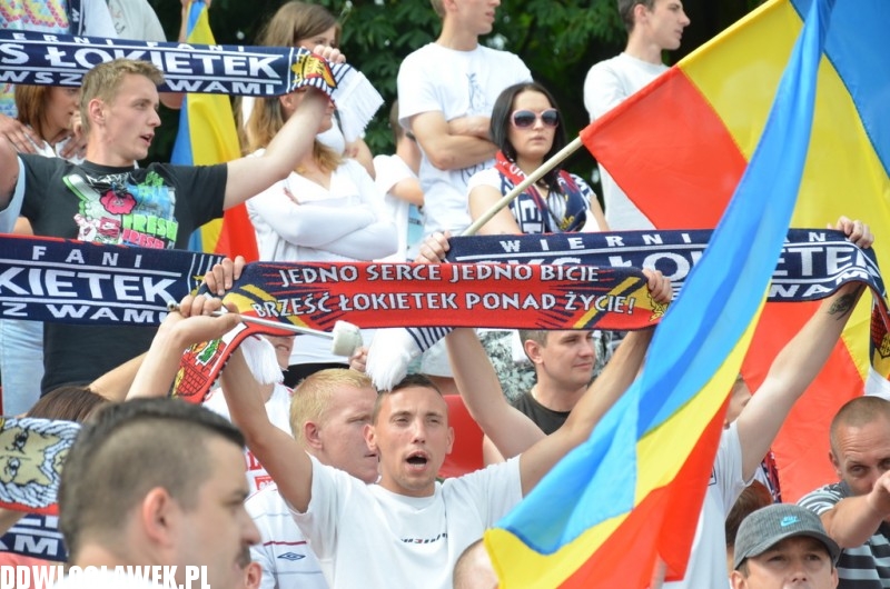 Oprawa spotkania GKS-u Łokietek z LTP Lubanie