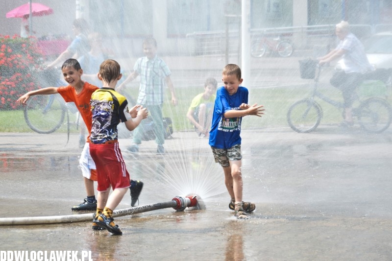 Kurtyny wodne w centrum Włocławka!