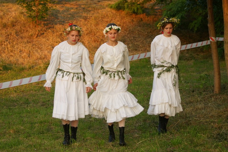 Pokazywały swoje wianki