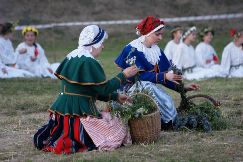 Pokazywały swoje wianki