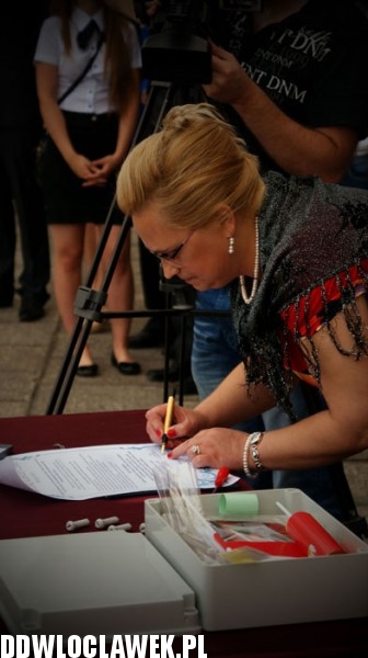 Na Południu zakopano kapsułę czasu