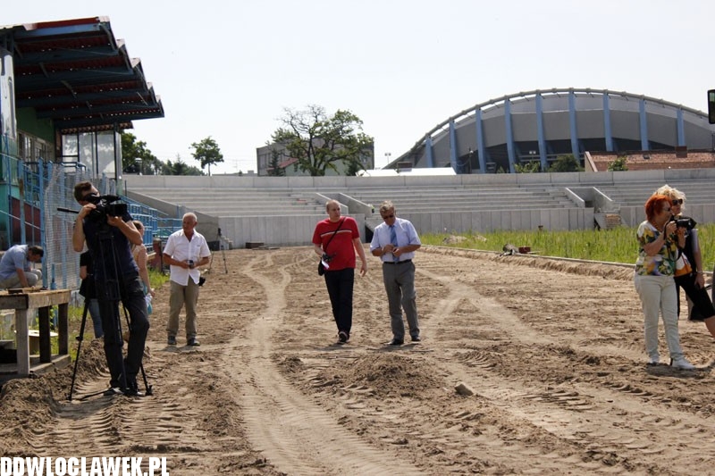 Rośnie włocławska arena lekkoatletyczna