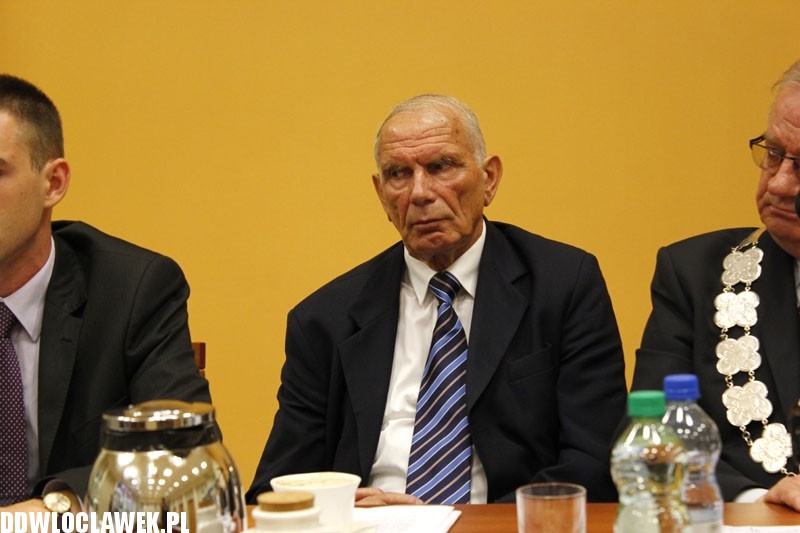  Jak oni się ubierają! Rewia mody na sesji Rady Miasta