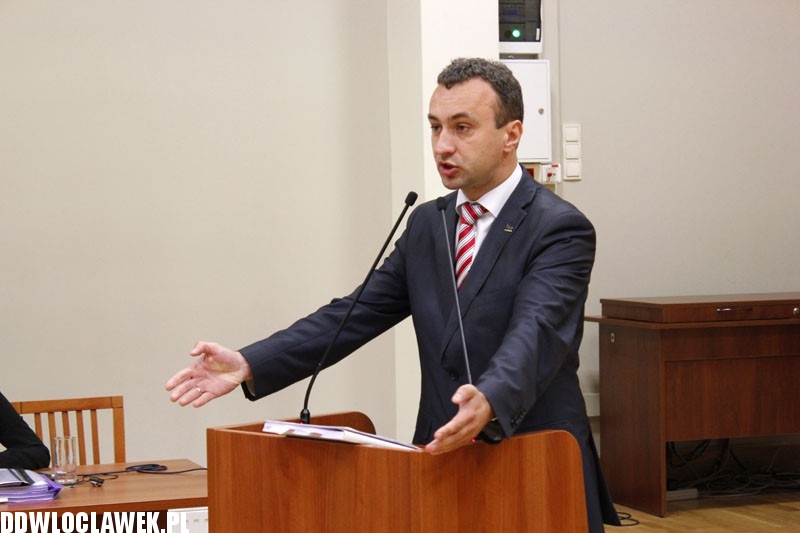  Jak oni się ubierają! Rewia mody na sesji Rady Miasta