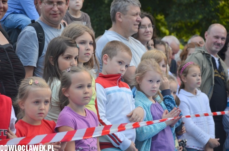 Spotkanie Teatrów Ulicznych GramOFFon