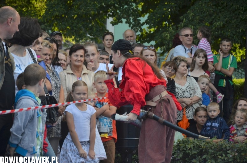 Spotkanie Teatrów Ulicznych GramOFFon