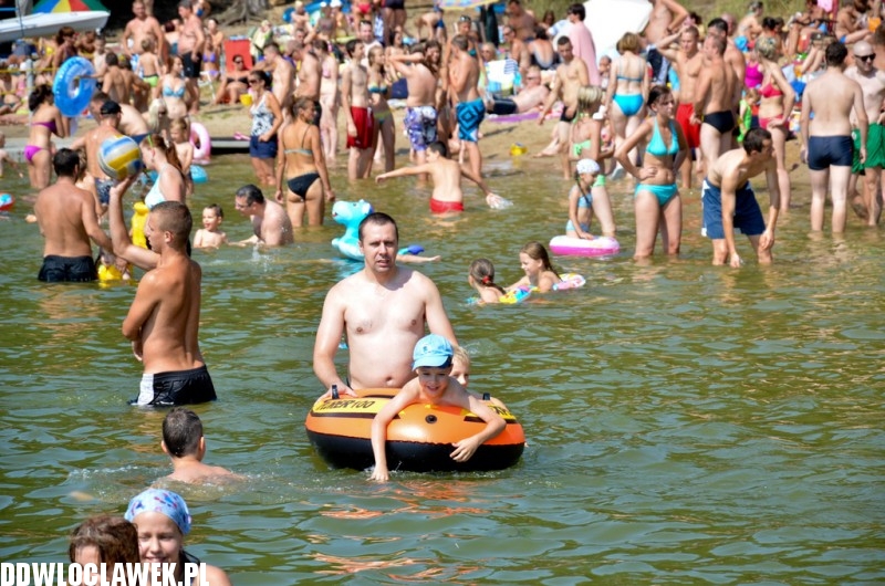 Goracy weekend! Plaża nad jeziorem Wikaryjskim
