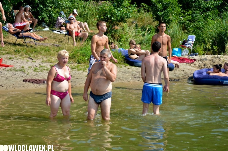 Goracy weekend! Plaża nad jeziorem Wikaryjskim