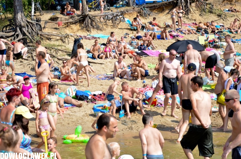 Goracy weekend! Plaża nad jeziorem Wikaryjskim