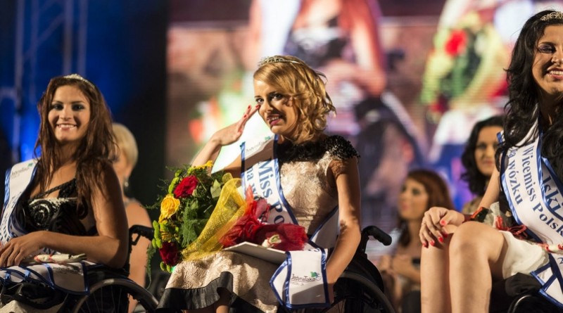 Tusk na wyborach Miss Polski