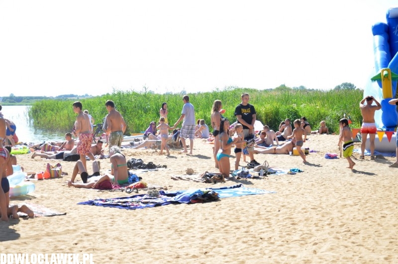 Plaża nad jeziorem Choceńskim podczas zlotu