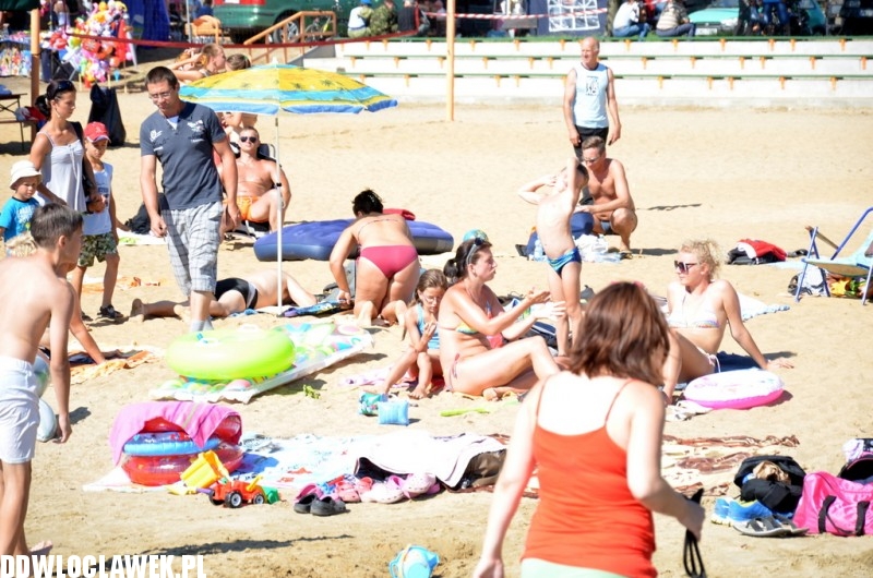 Plaża nad jeziorem Choceńskim podczas zlotu